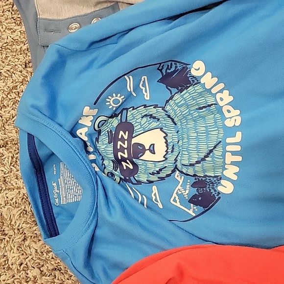 Lot of boy's pajamas - Picture 3 of 5